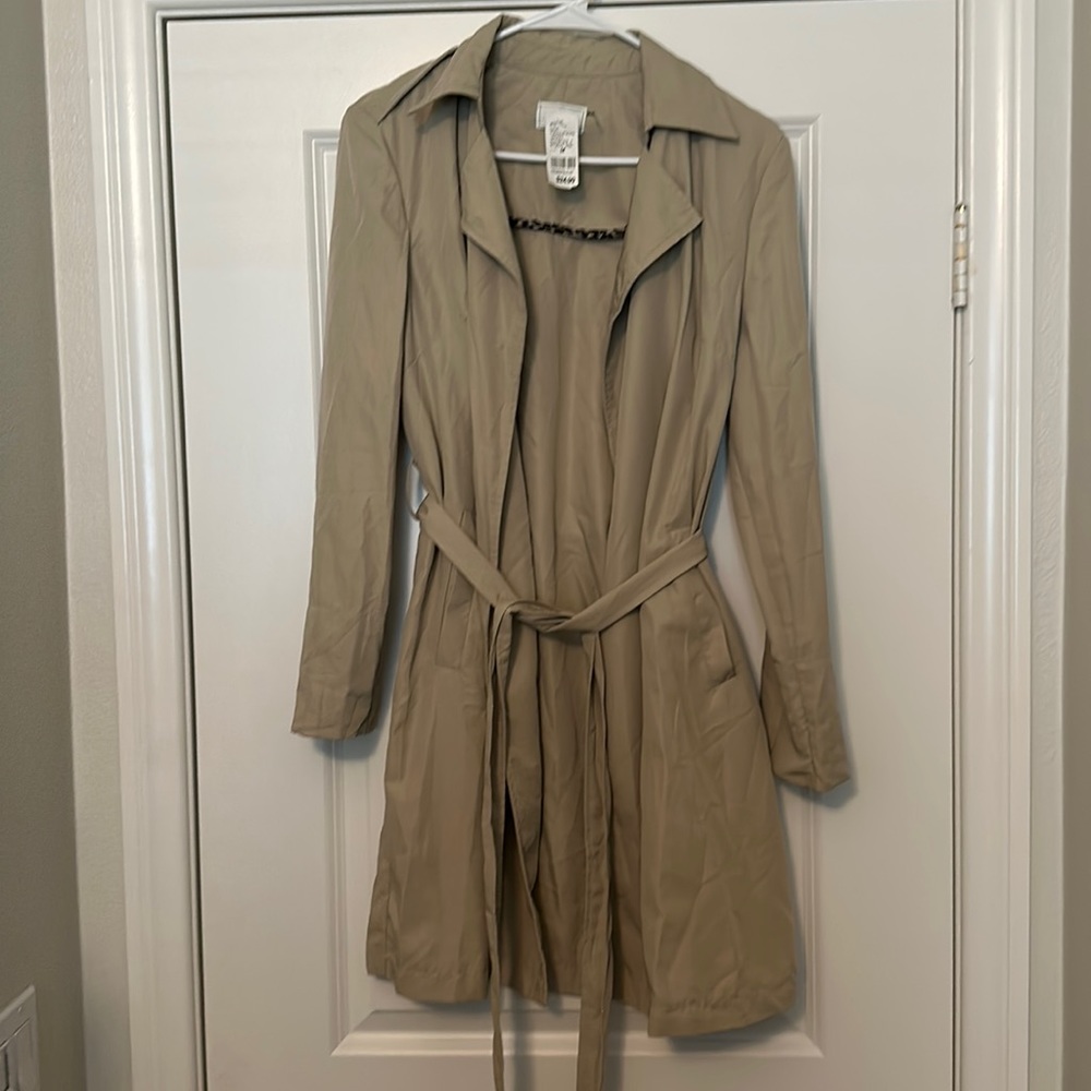 Lightweight coat